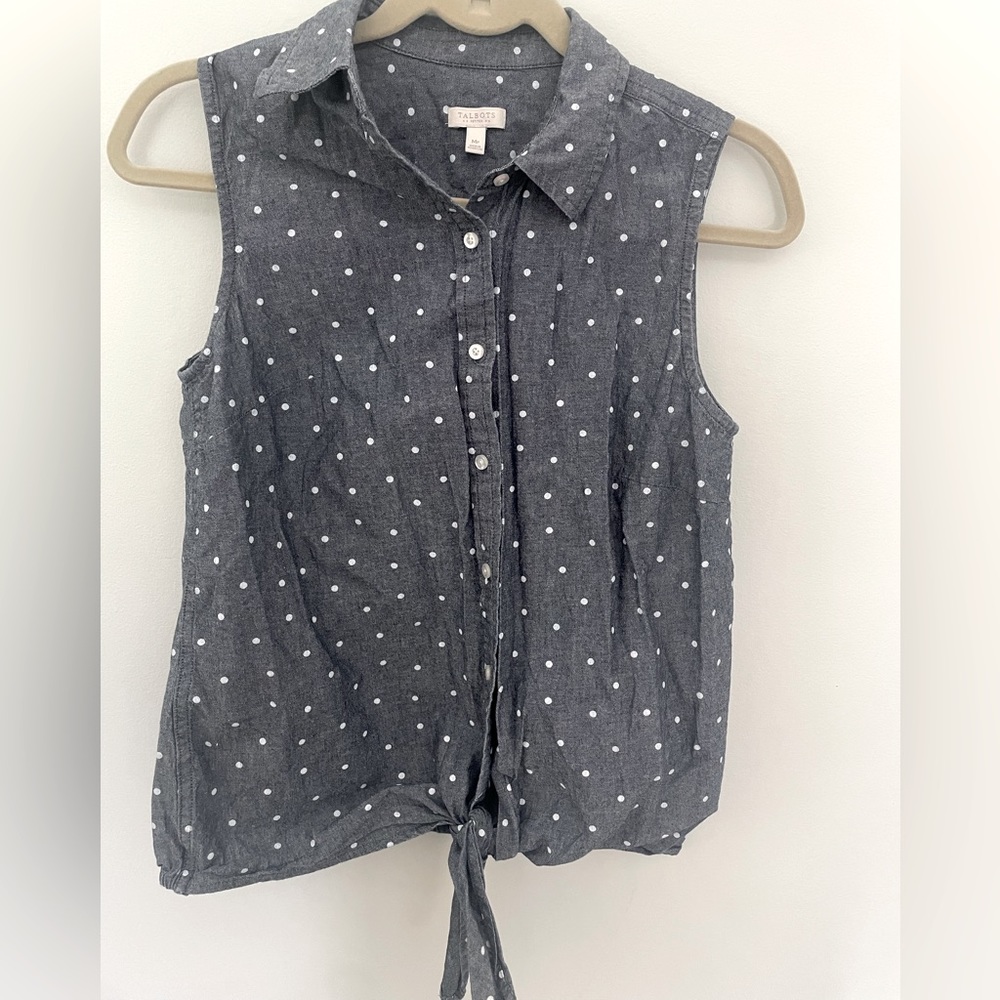 Talbots Chambray Polka Dot Sleeveless Tie button down